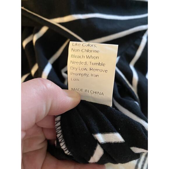 Shein Black White Striped Romper Keyhole Back Medium - Picture 8 of 8